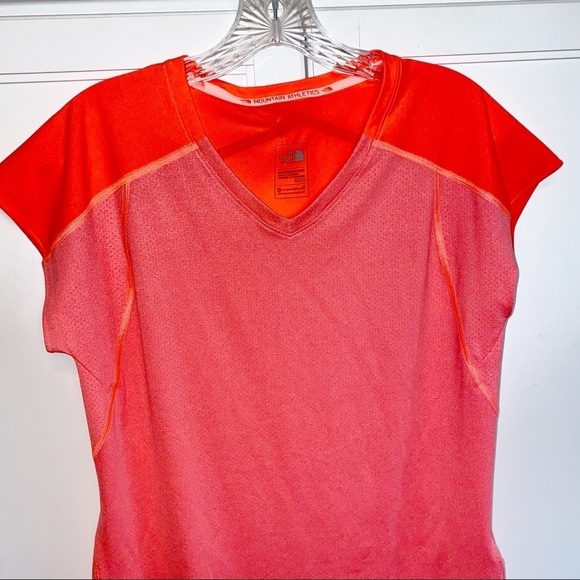 The North Face | Florescent Orange Tee Shirt Sleeves Mountain Athletics Medium - Picture 10 of 13